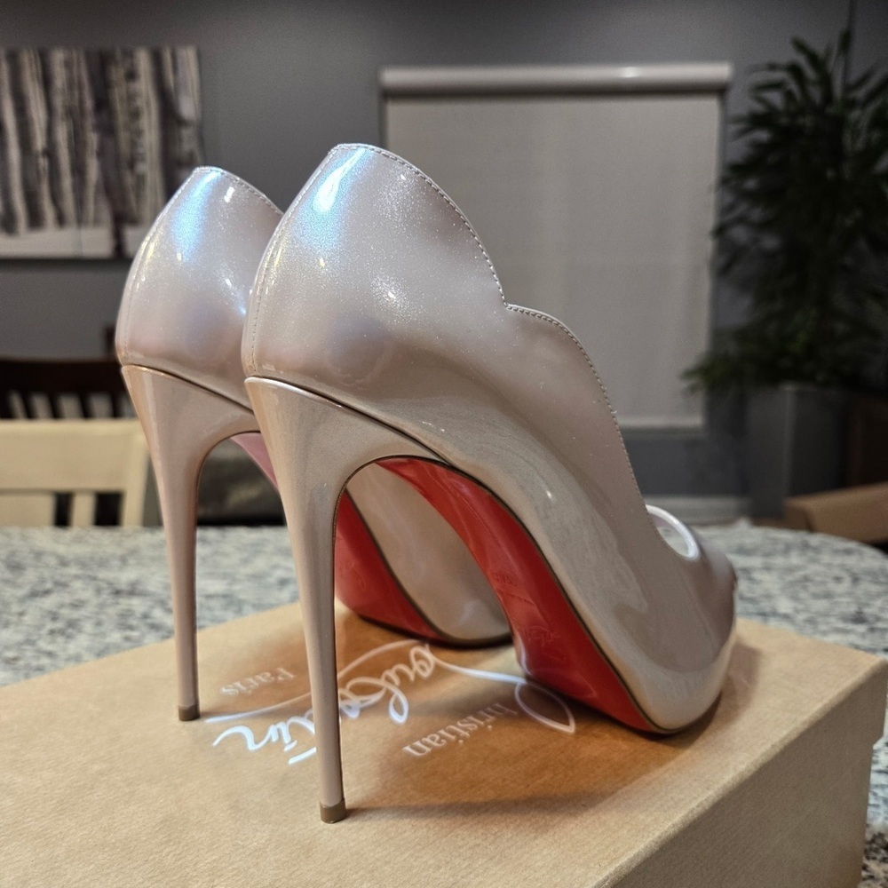NEW Christian Louboutin Hot Chick Alta Shimmering Pink Peep-Toe Heels Size 37.5 - Picture 7 of 12